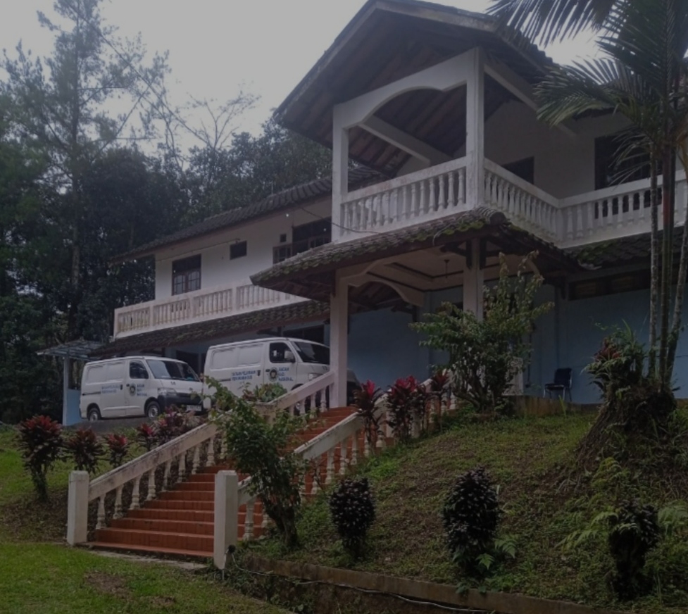 Awak Media Dihalangi Saat Akan Melakukan Konfirmasi Adanya Dugaan Ketidaksesuaian Anggaran MBG Diwilayah Desa Cisalada