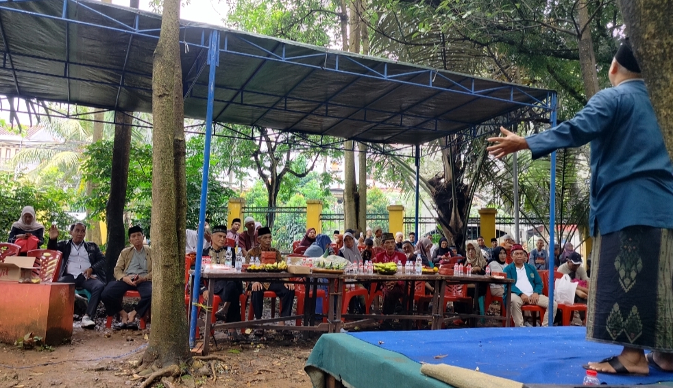 Sumur Kramat Entuk Dandang Gelar Isra Mi’raj, Santuni Anak Yatim dan Janda di Pancoranmas Depok