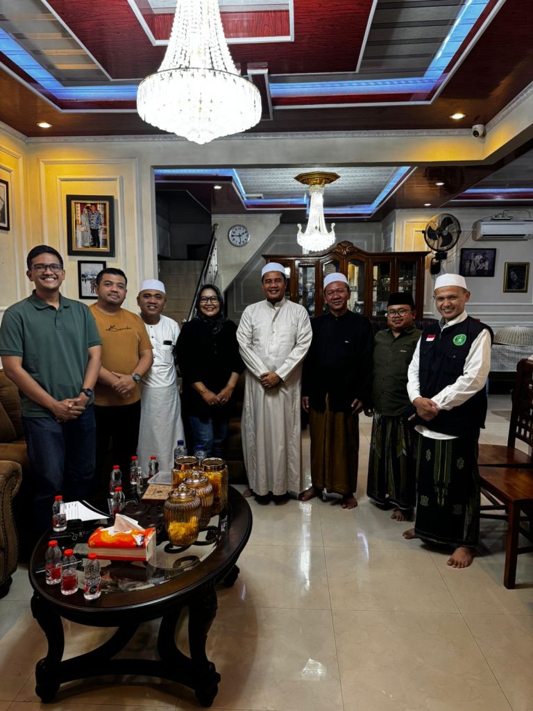 Dukungan Dan Doa Dari Tokoh Masyarakat Terus Mengalir Untuk H. Jepri Yang Menjadi Korban Penusukan Pada Bulan Lalu